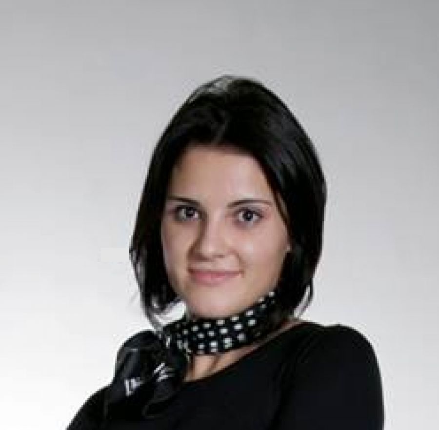 Lazăr Laura