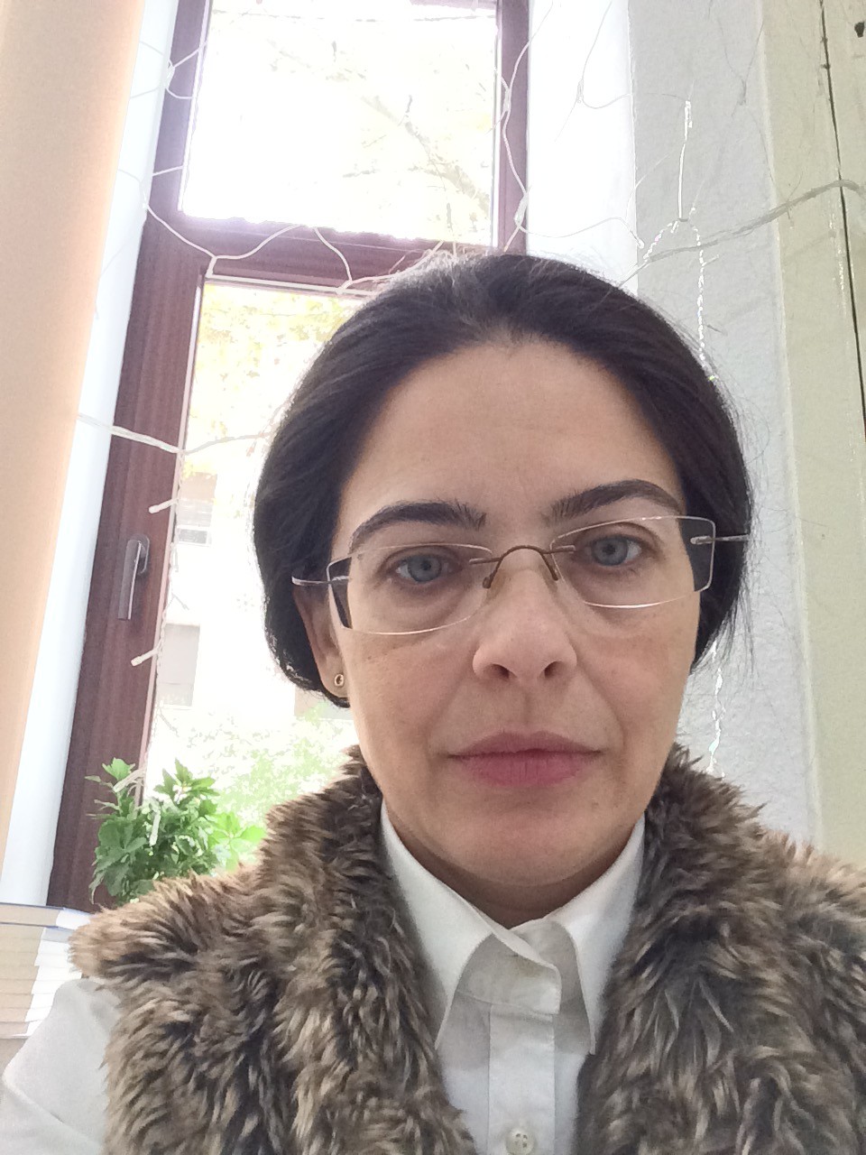 Petuhov Nicoleta